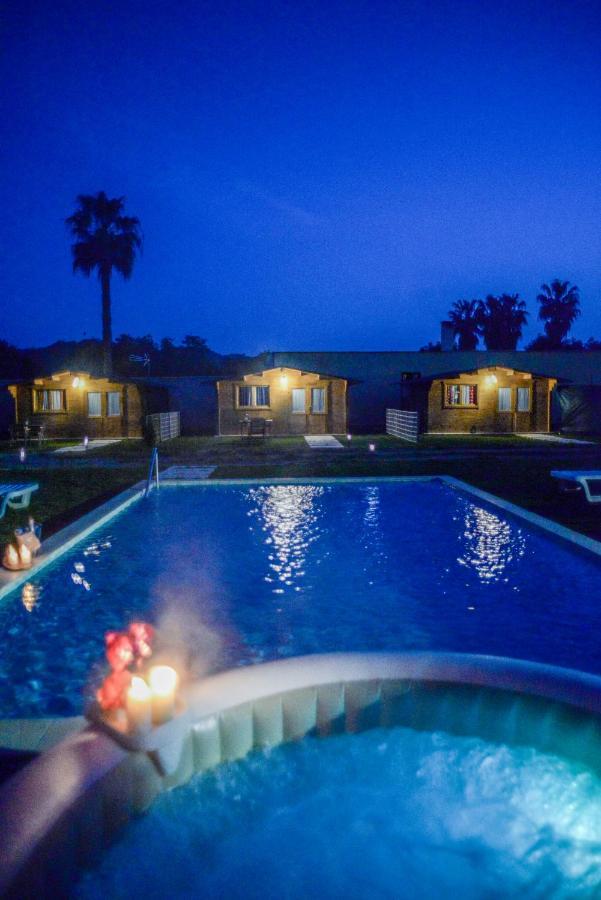 Mahalo Glamping Fuengirola Exterior photo