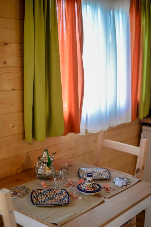 Mahalo Glamping Fuengirola Exterior photo